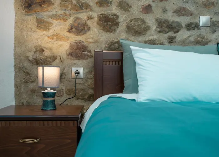 Akratos House Kasztráki