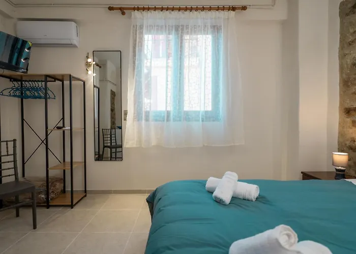 Akratos House Apartman *