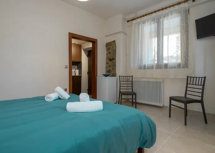 Akratos House * Kasztráki