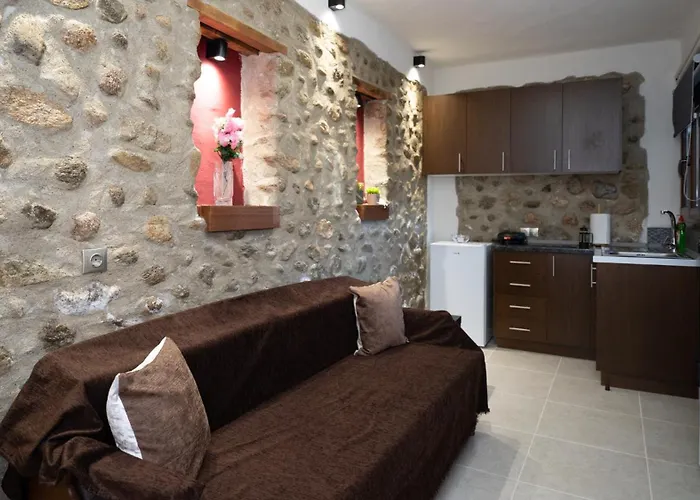 Apartman Akratos House *